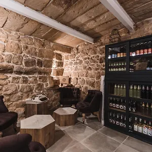 Bed & Breakfast Talbot & Bons, Gudja